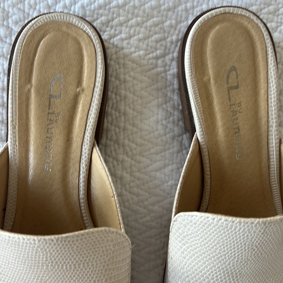 Loafers - Picture 2 of 4